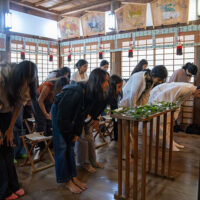 JBCN International Schoolの皆さまが清掃・御祈祷体験に来られました